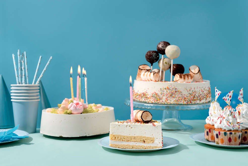 Custom cake - nashik delight bakery 