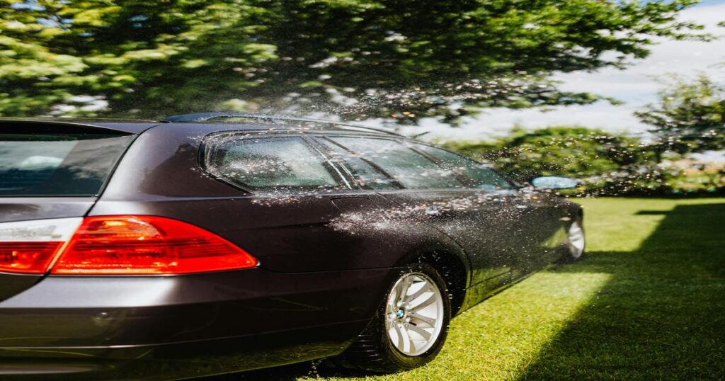 car washing
